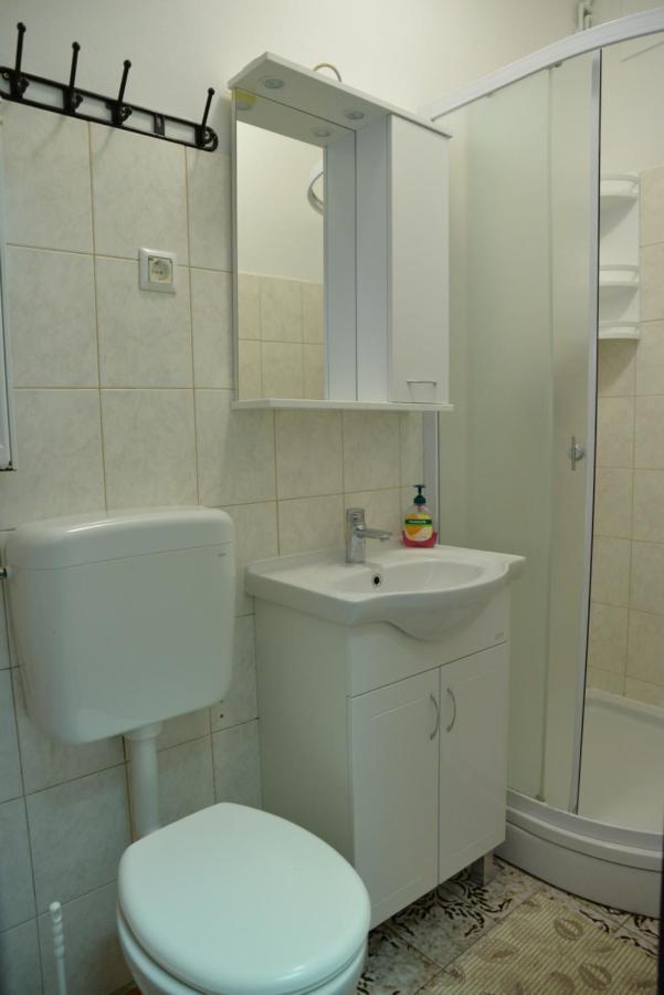 Apartment Kolonija Slavonski Brod Eksteriør billede